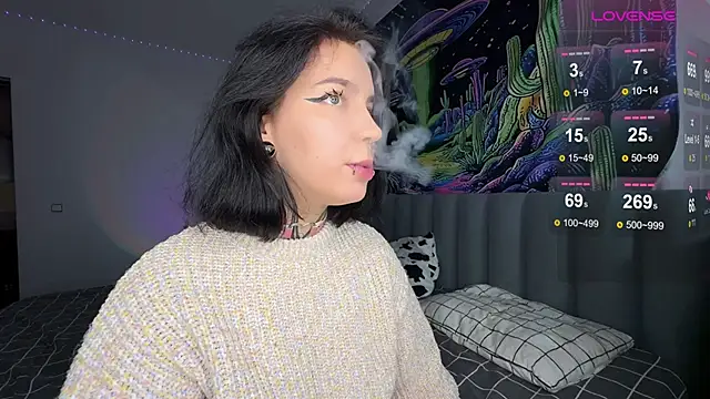 Snapshot of yourvodka chatting on September 24, 2025, 6:17 am yourvodka online show from September 24, 2025, 6:17 am