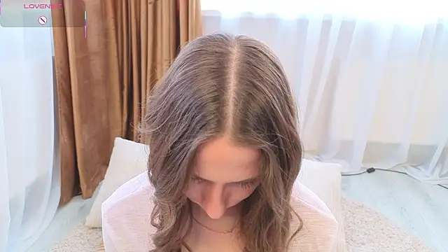 Kira mindnes online show from February 2, 2026, 6:12 am