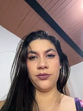 Snapshot of roldanmary chatting on September 19, 2025, 3:30 am roldanmary online show from September 19, 2025, 3:30 am