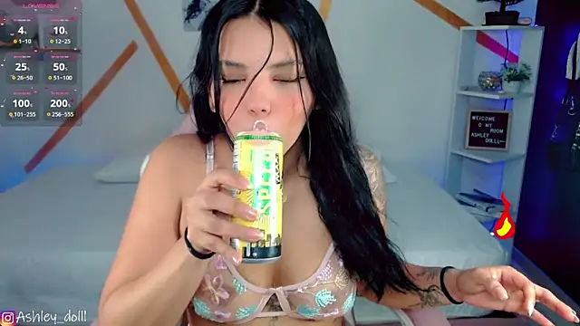 Ashley dolll online show from March 18, 2025, 9:10 pm