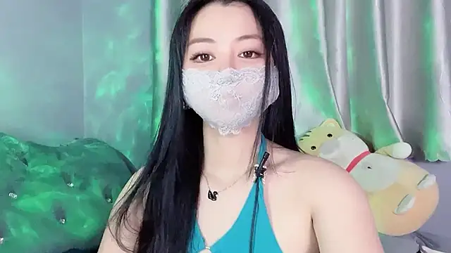 Snapshot of MI_KA22 chatting on October 10, 2025, 4:50 pm MI KA22 online show from October 10, 2025, 4:50 pm