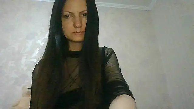 AliseWats online show from June 24, 2026, 8:52 pm