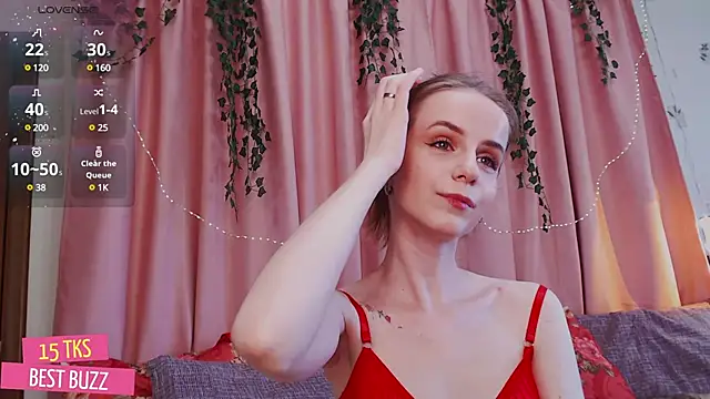 KapiLady  online show from March 19, 2025, 10:44 am