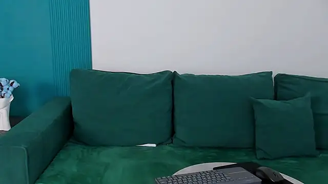 Maya Rogerss online show from March 22, 2025, 8:48 pm