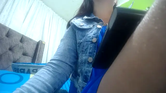 Snapshot of ANA-BULLOCK- chatting on October 4, 2025, 12:03 pm ANA-BULLOCK- online show from October 4, 2025, 12:03 pm