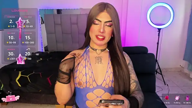 Sophie whitexxx online show from July 10, 2026, 8:00 pm