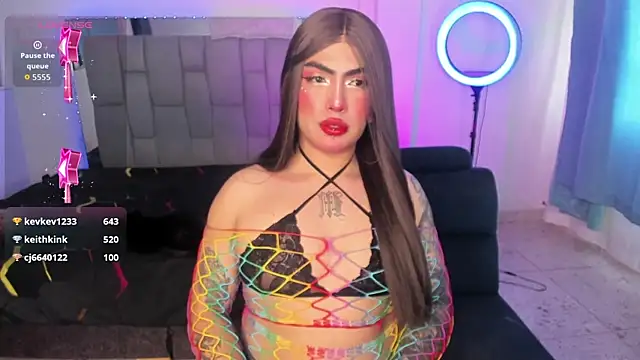 Sophie whitexxx online show from July 22, 2026, 9:28 pm