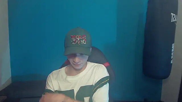 Burperking420  online show from October 6, 2025, 8:50 pm