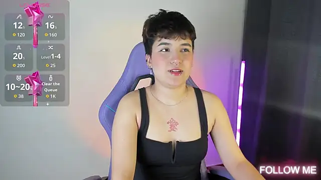 Snapshot of emma_cute7 chatting on November 8, 2025, 2:12 am emma cute7 online show from November 8, 2025, 2:12 am