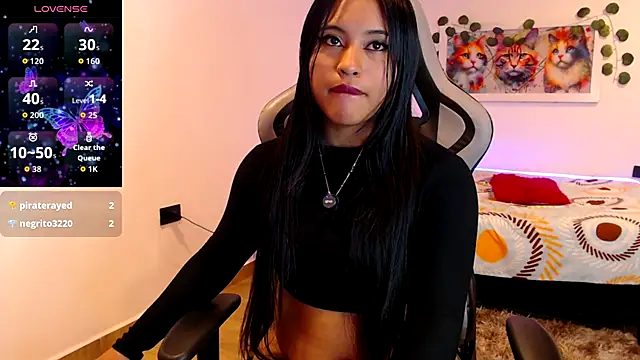 Snapshot of bella_warzon chatting on July 31, 2026, 8:36 am bella warzon online show from July 31, 2026, 8:36 am