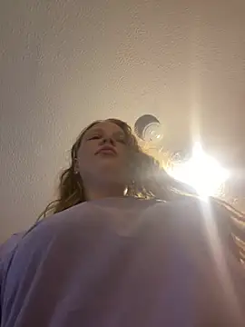 Snapshot of feedeegeorgie chatting on July 30, 2026, 8:52 pm feedeegeorgie online show from July 30, 2026, 8:52 pm