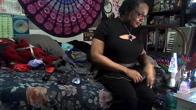 GardeniaFields online show from January 7, 2026, 4:04 am