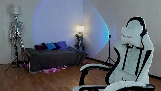 Snapshot of monicaerotic chatting on March 19, 2025, 2:48 am monicaerotic online show from March 19, 2025, 2:48 am