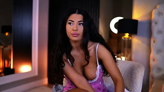 Snapshot of TanyaVonDe chatting on July 26, 2026, 6:37 pm TanyaVonDe online show from July 26, 2026, 6:37 pm