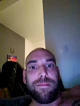 Snapshot of Smokeym123 chatting on September 26, 2025, 11:42 pm Smokeym123 online show from September 26, 2025, 11:42 pm