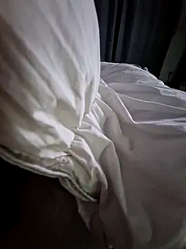 Snapshot of Smokeym123 chatting on October 3, 2025, 11:13 pm Smokeym123 online show from October 3, 2025, 11:13 pm