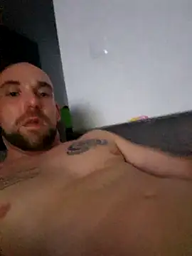 Snapshot of Smokeym123 chatting on March 6, 2026, 5:37 am Smokeym123 online show from March 6, 2026, 5:37 am