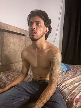 Snapshot of Zayn_kane chatting on May 9, 2026, 2:39 am Zayn kane online show from May 9, 2026, 2:39 am