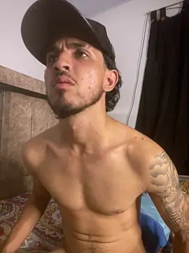 Snapshot of Zayn_kane chatting on May 19, 2026, 1:56 am Zayn kane online show from May 19, 2026, 1:56 am