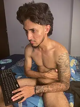 Snapshot of Zayn_kane chatting on July 4, 2026, 5:35 am Zayn kane online show from July 4, 2026, 5:35 am