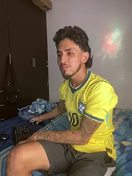 Snapshot of Zayn_kane chatting on July 5, 2026, 1:34 am Zayn kane online show from July 5, 2026, 1:34 am