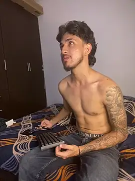 Snapshot of Zayn_kane chatting on July 25, 2026, 2:09 am Zayn kane online show from July 25, 2026, 2:09 am