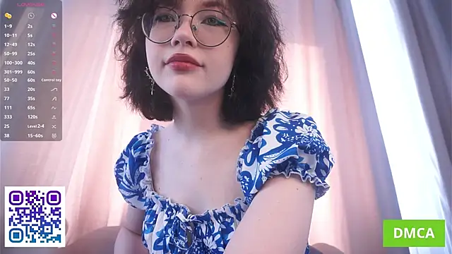 Snapshot of JodyHeap chatting on June 12, 2026, 5:06 am JodyHeap online show from June 12, 2026, 5:06 am