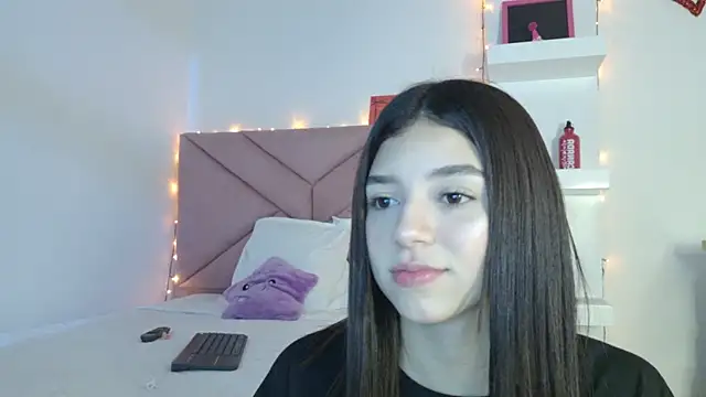 eva sin18 online show from April 30, 2026, 11:09 pm
