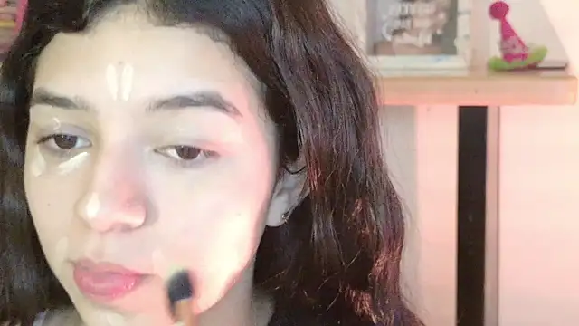 Snapshot of eva_sin18 chatting on June 7, 2026, 11:30 pm eva sin18 online show from June 7, 2026, 11:30 pm