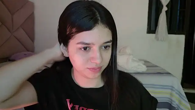 Snapshot of eva_sin18 chatting on June 14, 2026, 12:08 am eva sin18 online show from June 14, 2026, 12:08 am