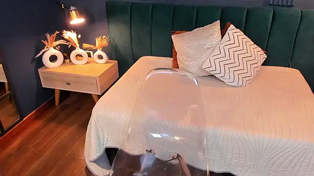 Snapshot of roxy_hell chatting on March 8, 2025, 7:09 pm roxy hell online show from March 8, 2025, 7:09 pm