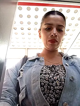 Nathaly 12 online show from December 17, 2025, 6:03 pm