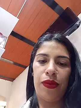 Nathaly 12 online show from April 27, 2026, 6:39 pm