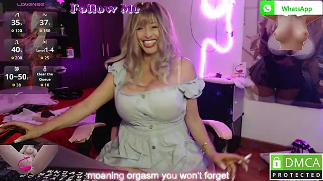 Snapshot of Matureboobs_111 chatting on June 3, 2026, 3:42 am Matureboobs 111 online show from June 3, 2026, 3:42 am