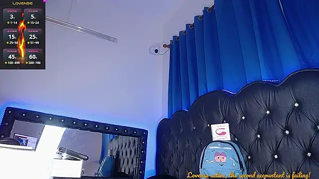 dareck 18 online show from September 24, 2025, 4:05 am