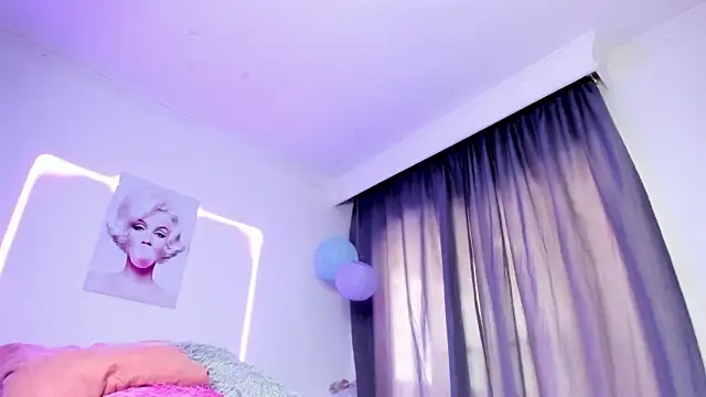 sweet cinamon online show from February 25, 2026, 4:05 pm