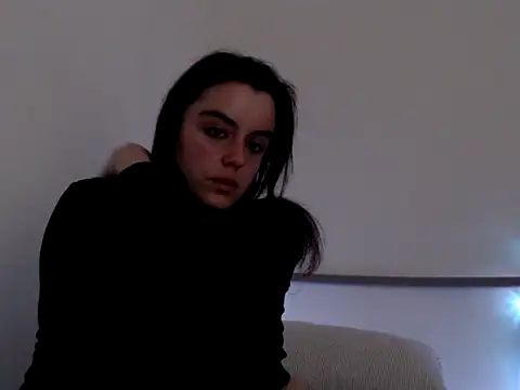 Snapshot of Luanalov9 chatting on March 12, 2025, 10:28 pm Luanalov9 online show from March 12, 2025, 10:28 pm