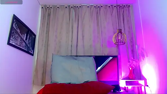 alexsandra kiss online show from May 28, 2026, 11:29 am