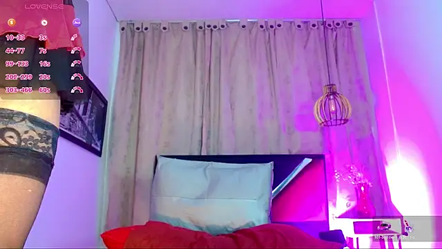 alexsandra kiss online show from June 3, 2026, 11:57 am