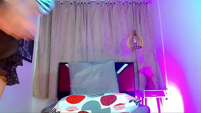 alexsandra kiss online show from June 27, 2026, 11:59 am