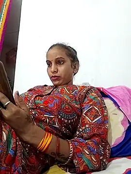 Hotty-Nidhi online show from October 26, 2025, 4:13 pm