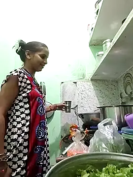 Hotty-Nidhi online show from October 27, 2025, 4:49 am