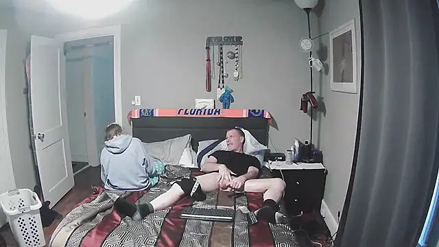 alickandstick online show from February 12, 2026, 6:47 pm