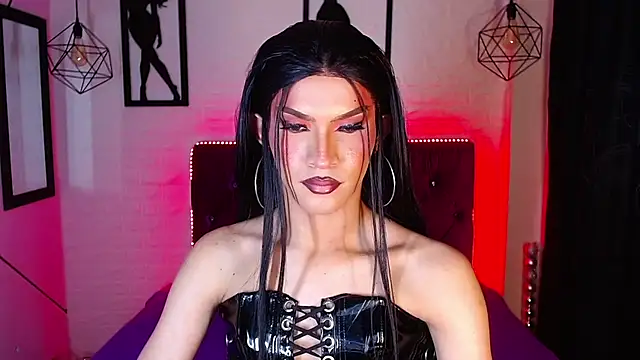 Snapshot of agatha_rodriguez chatting on June 3, 2026, 2:33 pm agatha rodriguez online show from June 3, 2026, 2:33 pm