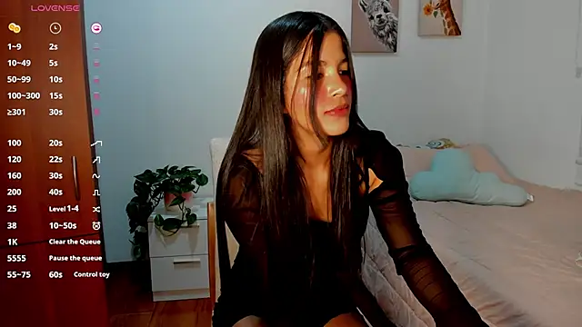 Snapshot of islaa chatting on March 10, 2025, 1:45 am islaa online show from March 10, 2025, 1:45 am