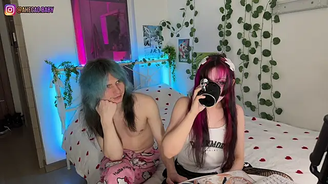 Snapshot of h3ntai_baby chatting on May 16, 2026, 4:28 pm h3ntai baby online show from May 16, 2026, 4:28 pm