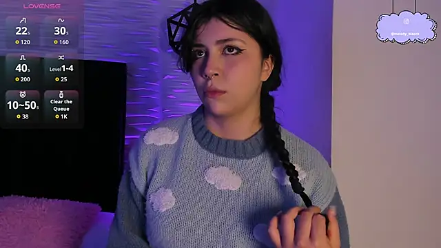 Snapshot of Melody_Black_ chatting on November 5, 2025, 8:20 pm Melody Black online show from November 5, 2025, 8:20 pm