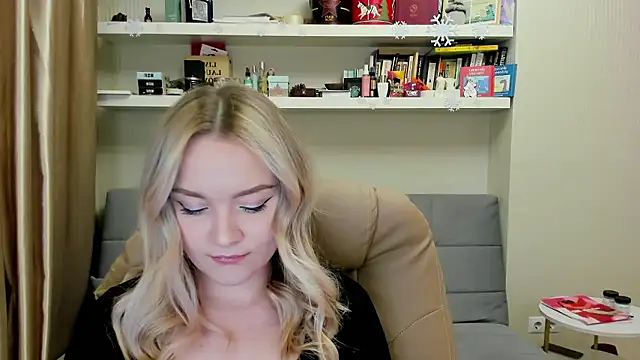 Snapshot of Kara_Smith_ chatting on January 11, 2026, 10:04 pm Kara Smith online show from January 11, 2026, 10:04 pm