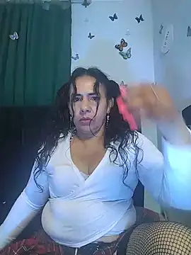 Snapshot of AlexaNovoa_ chatting on August 3, 2026, 12:53 am AlexaNovoa online show from August 3, 2026, 12:53 am