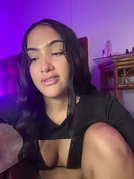 Snapshot of iamsara_21 chatting on July 27, 2026, 2:18 am iamsara 21 online show from July 27, 2026, 2:18 am